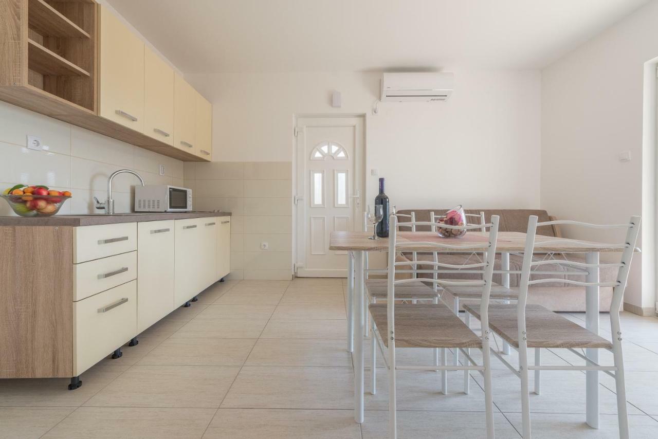 Apartmani Dupor غورني كارين المظهر الخارجي الصورة