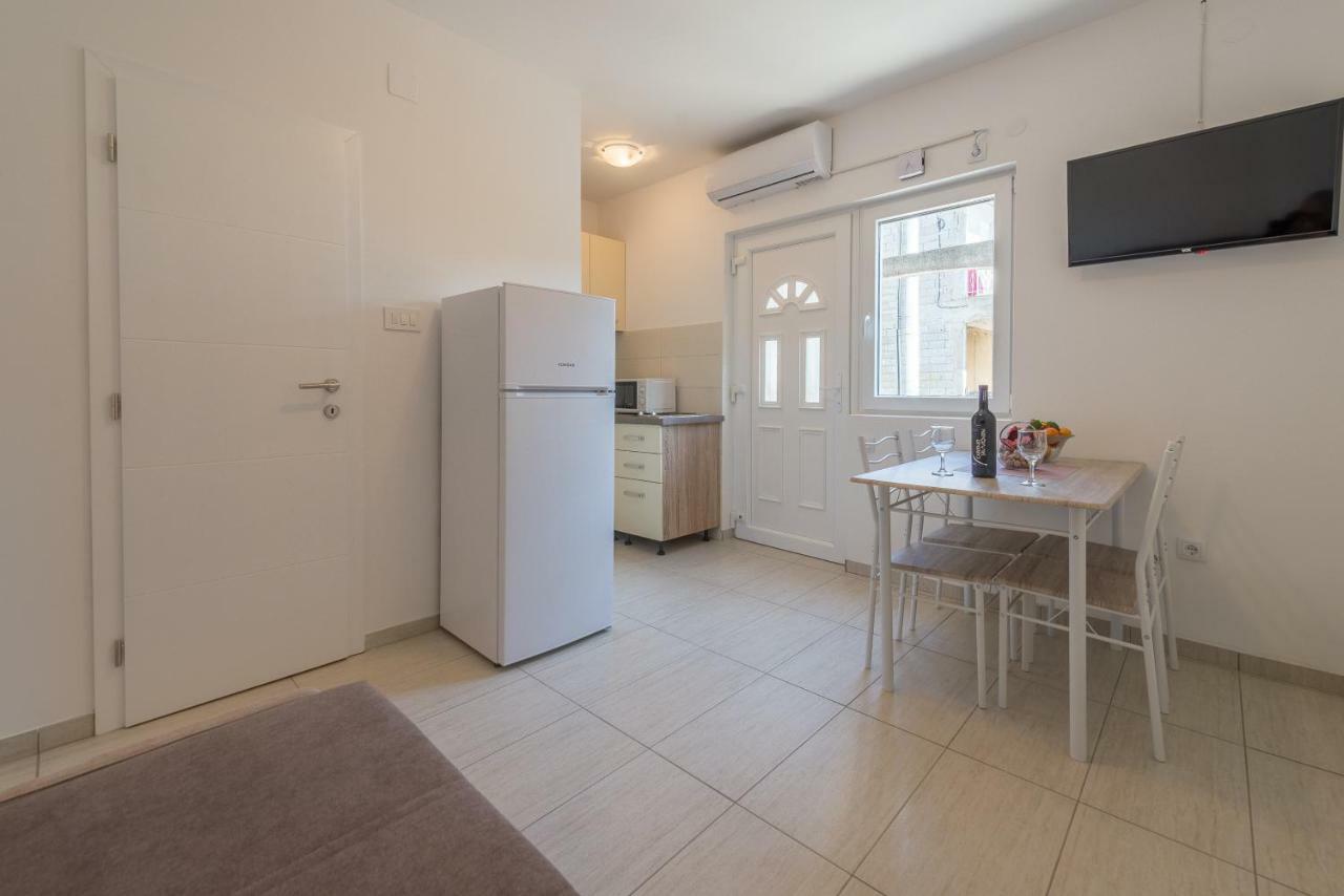 Apartmani Dupor غورني كارين المظهر الخارجي الصورة
